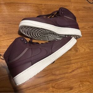 Nike Court Vision Winter Burgundy Mid Top Sneakers Men’s Size 13 Like New